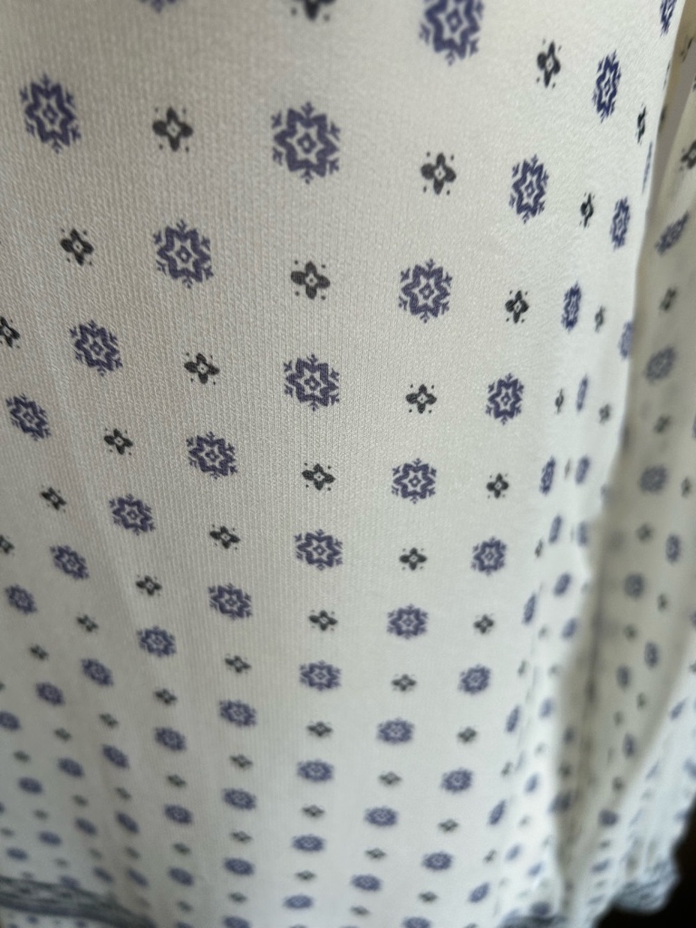 Part Two Cream/Blue Crepe Chiffon Tunic - like new. - Picture 10 of 12